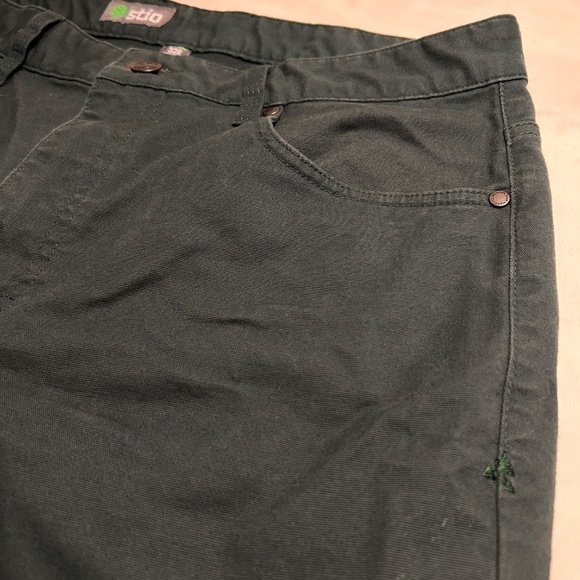 Stio Pants Men’s 32R Green Rivet Canvas Durable Hiking Outdoors Gusset Workwear - Picture 3 of 13